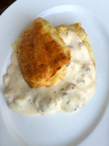 biscuit with gravy